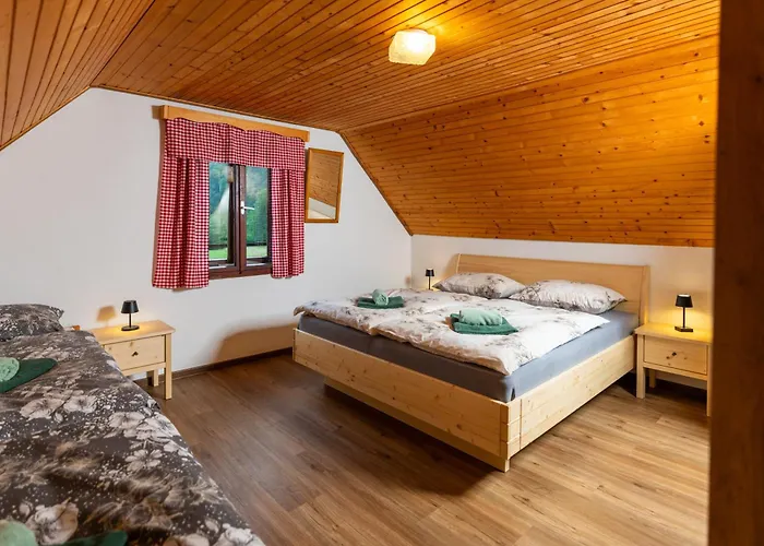 샬레 Hiska Nives *