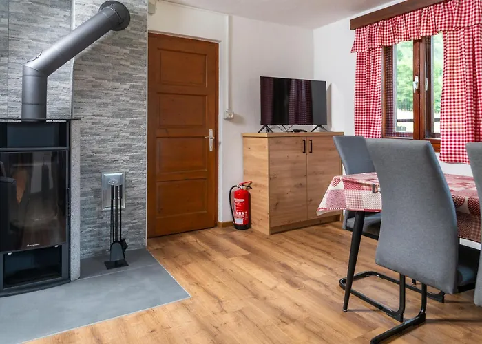 Hiska Nives * Krstenica